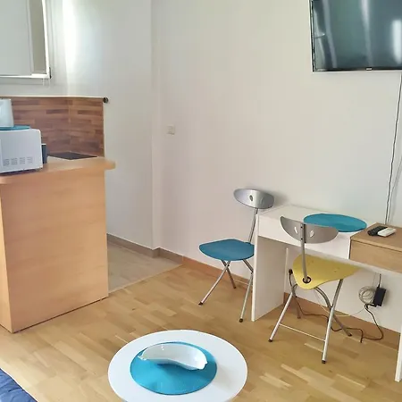 Riviera Home - Studio Mer Halevy Daire *